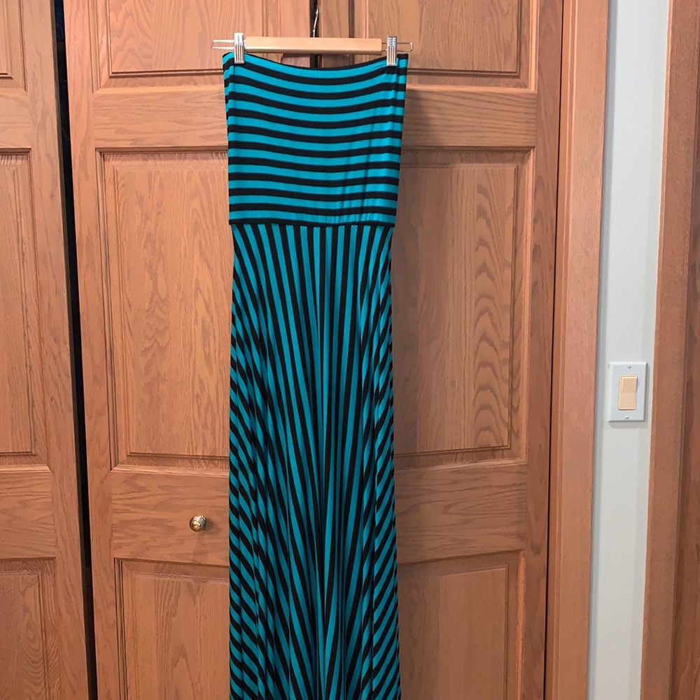 Elan strapless dress